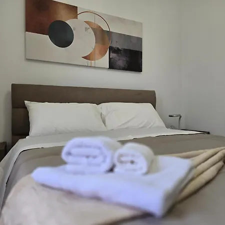 Apartment Guglie Centro Suite